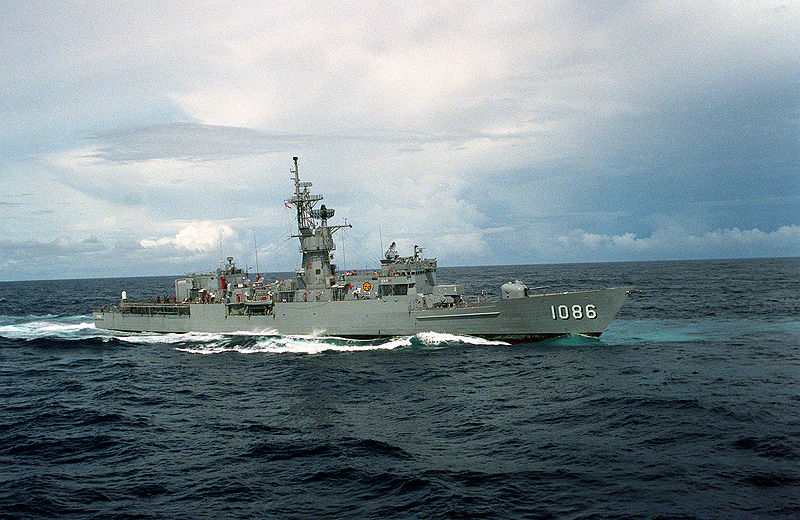 1990美國布立頓號巡防艦開進波灣海域 1990美國布立頓號巡防艦開進波灣海域