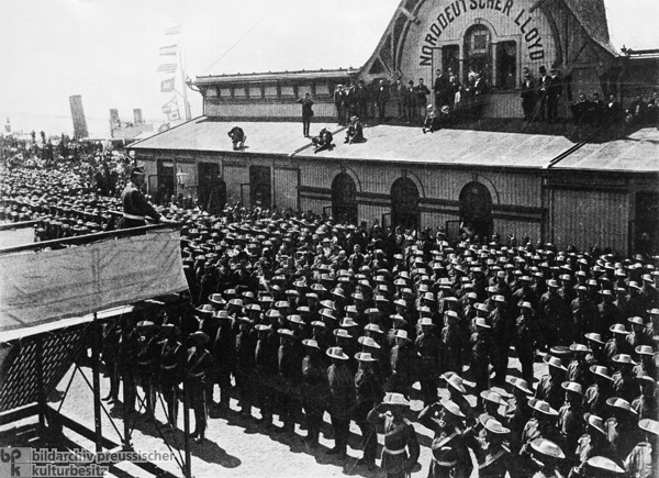 德皇威廉2世為德軍中國遠征軍踐行 德皇威廉2世為德軍中國遠征軍踐行