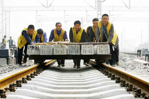 達成鐵路複線建設 達成鐵路複線建設