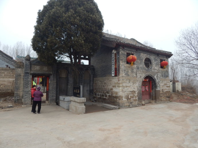 白龍潭廟 白龍潭廟