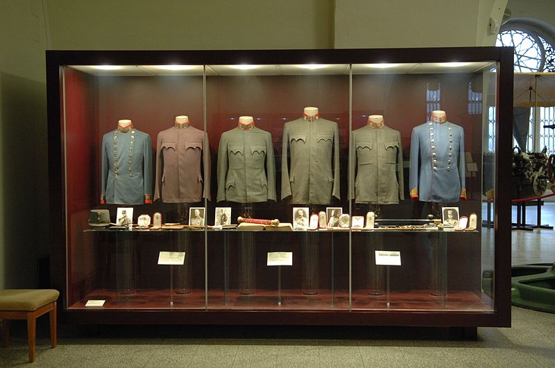 博物館展出的奧匈帝國軍官的制服 博物館展出的奧匈帝國軍官的制服