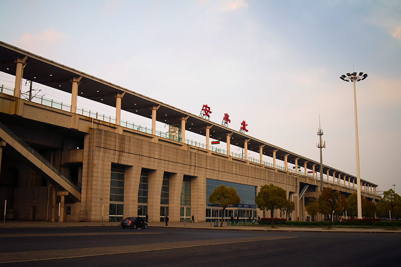 左下角為公交首末站 左下角為公交首末站