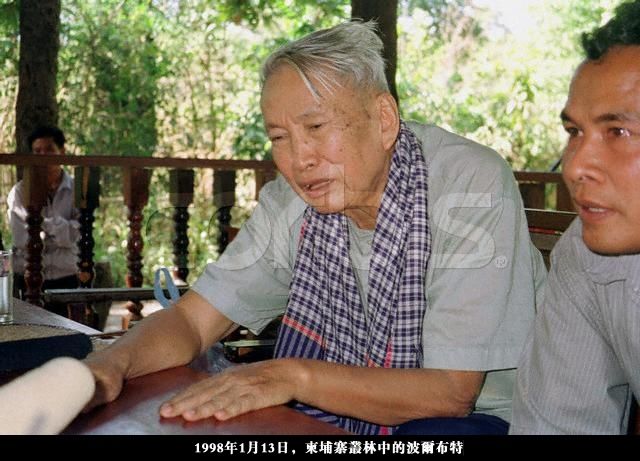 波爾布特在訴說 波爾布特在訴說