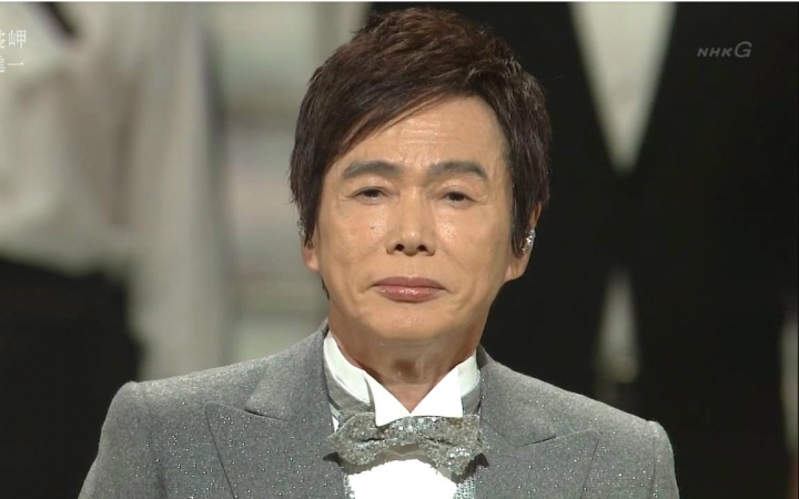 森進一