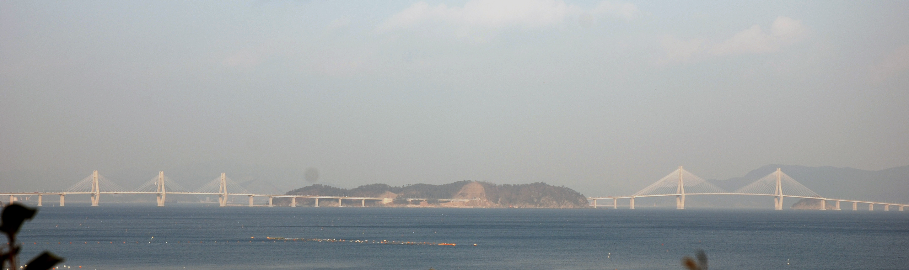 巨加跨海大橋