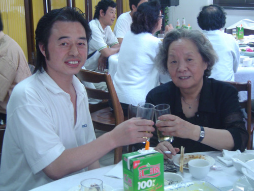 蔣采萍導師與學生閆國斌 蔣采萍導師與學生閆國斌
