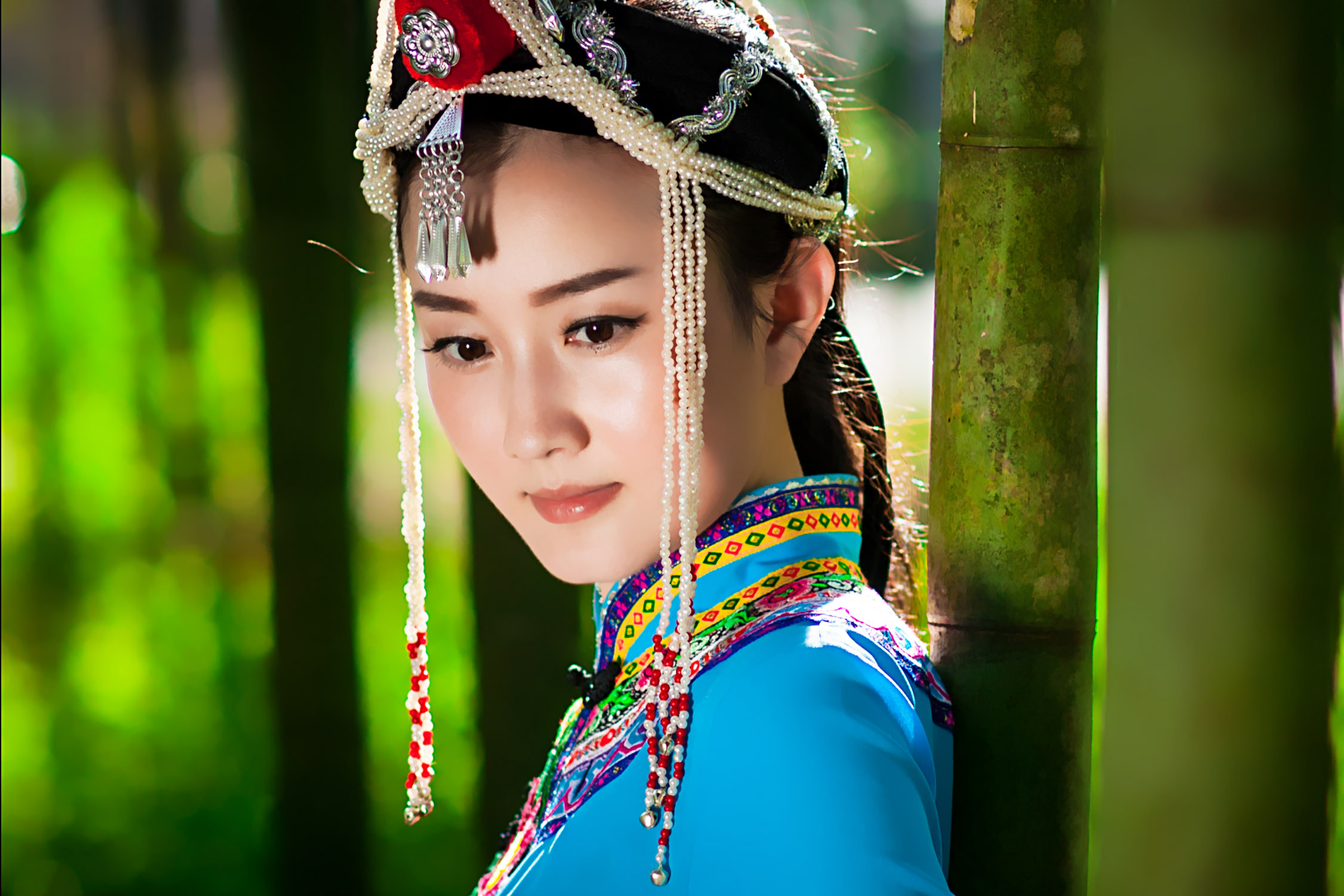 畲族姑娘 畲族姑娘