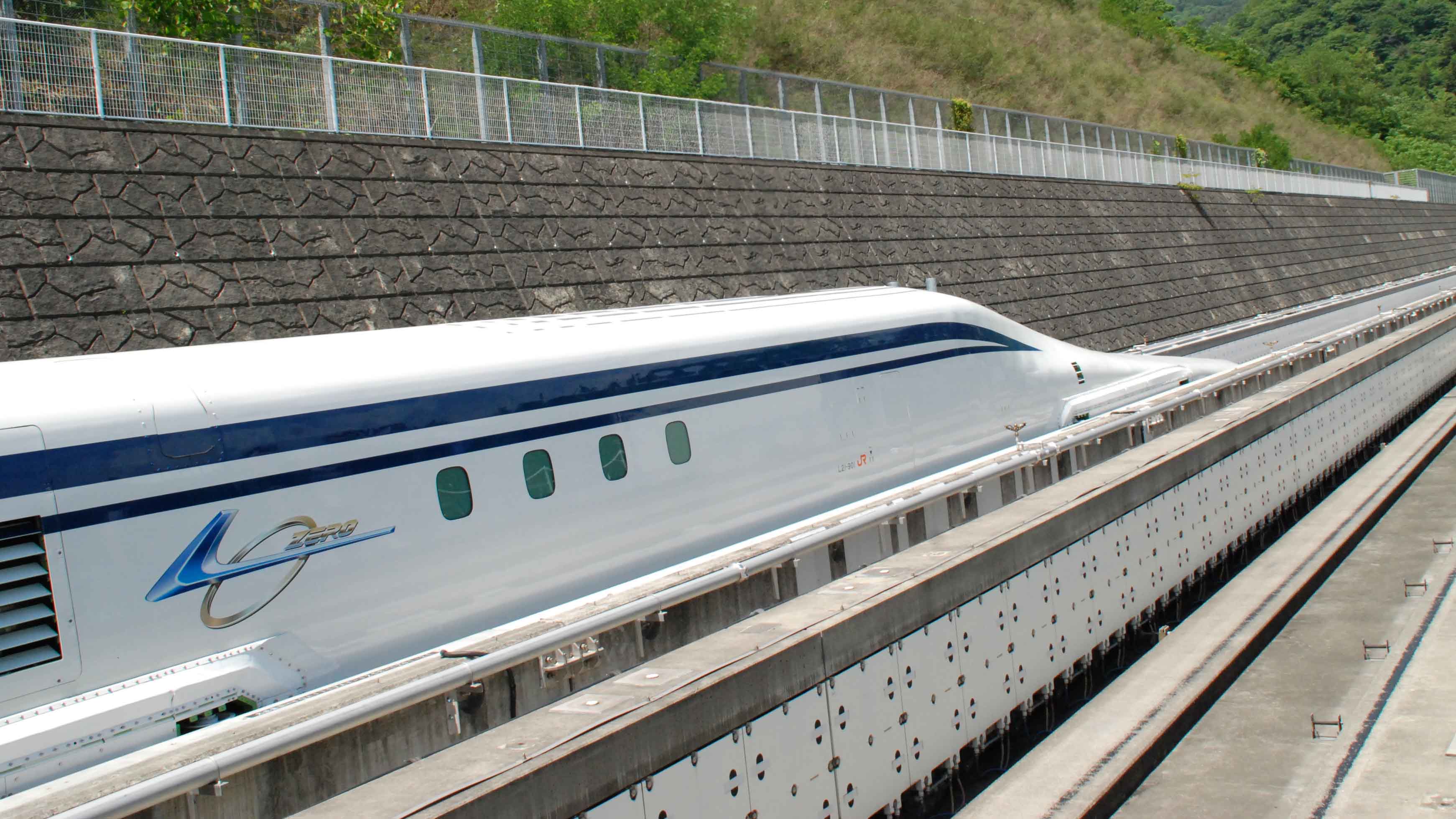 日本新幹線,磁懸浮列車 日本新幹線,磁懸浮列車