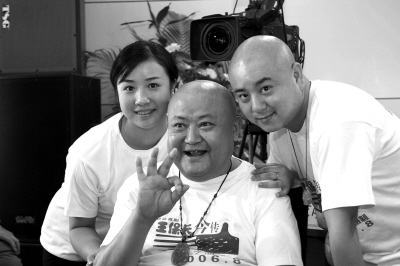劉德一與妻子、兒子合影 劉德一與妻子、兒子合影