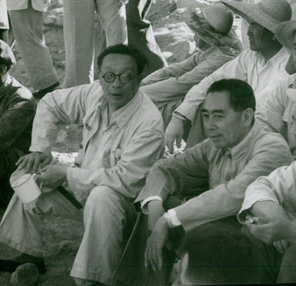 1958年許德珩與周恩來總理在十三陵水庫勞動 1958年許德珩與周恩來總理在十三陵水庫勞動