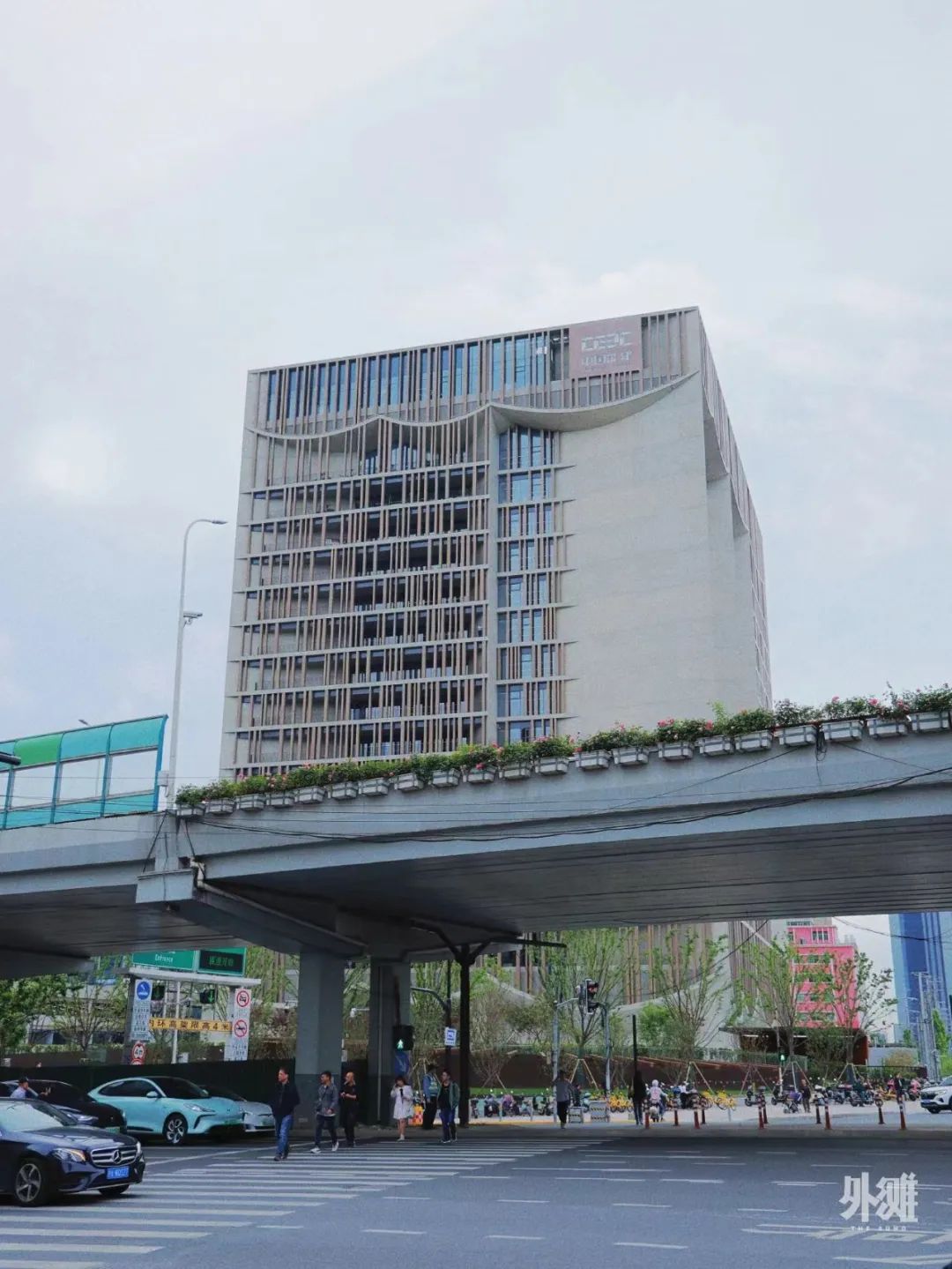 4年修建，15層樓高的大螺旋驚艷亮相，上海又一座大師手筆地標！