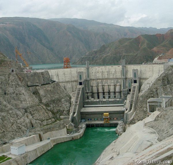 李家峽水電站