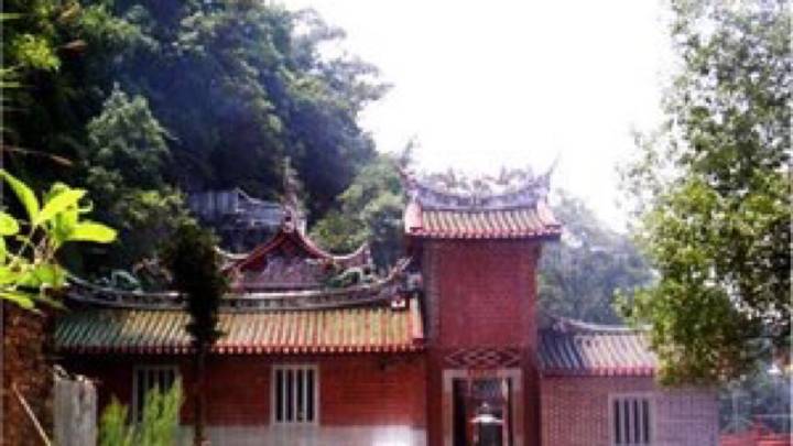 閬苑岩