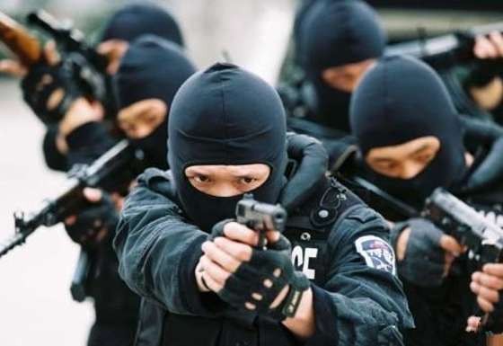 反恐 反恐