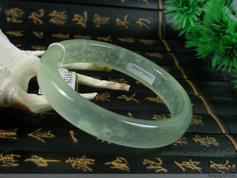 京黃玉手鐲 京黃玉手鐲