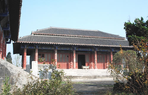 扁鵲墓廟大殿 扁鵲墓廟大殿