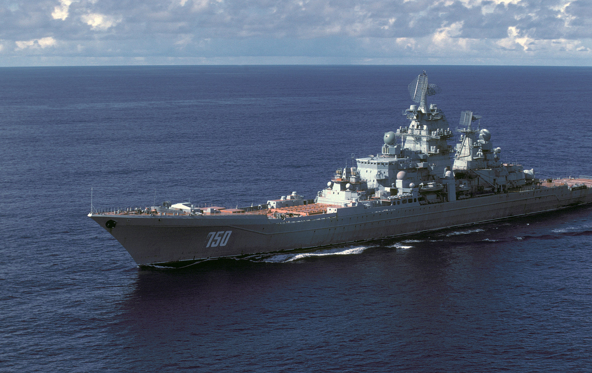 蘇聯基洛夫級核能飛彈巡洋艦 蘇聯基洛夫級核能飛彈巡洋艦