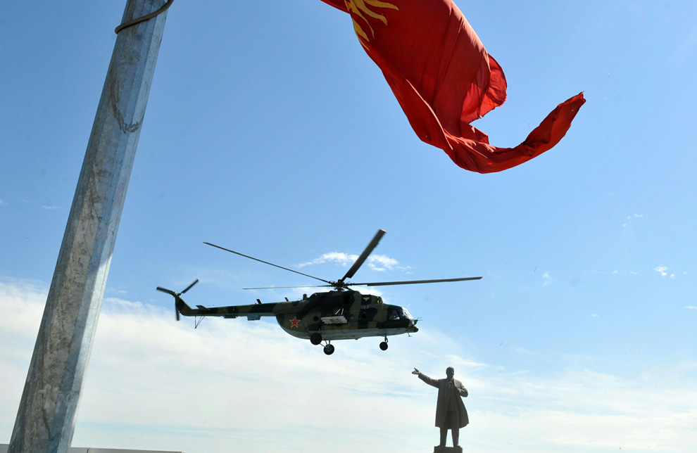 吉爾吉斯軍事