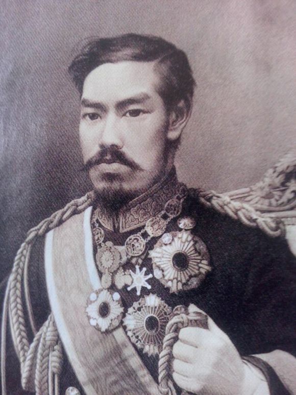 日本天皇睦仁(明治天皇) 日本天皇睦仁(明治天皇)