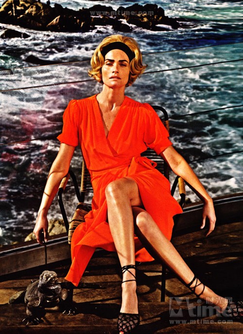 amber valletta