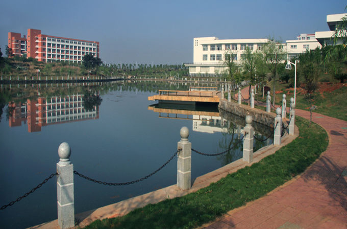 江西經濟管理職業學院 江西經濟管理職業學院