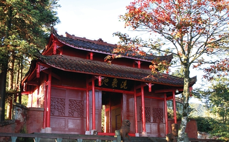 峨眉山(中國佛教名山，世界文化與自然雙遺產)