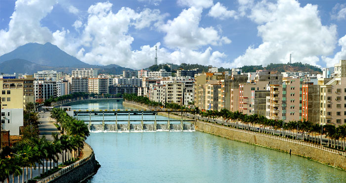 東鎮街道(廣東省信宜市東鎮) 東鎮街道(廣東省信宜市東鎮)