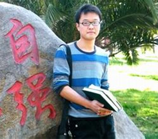 胡萬寶(青年歷史作家，青年雜文家)