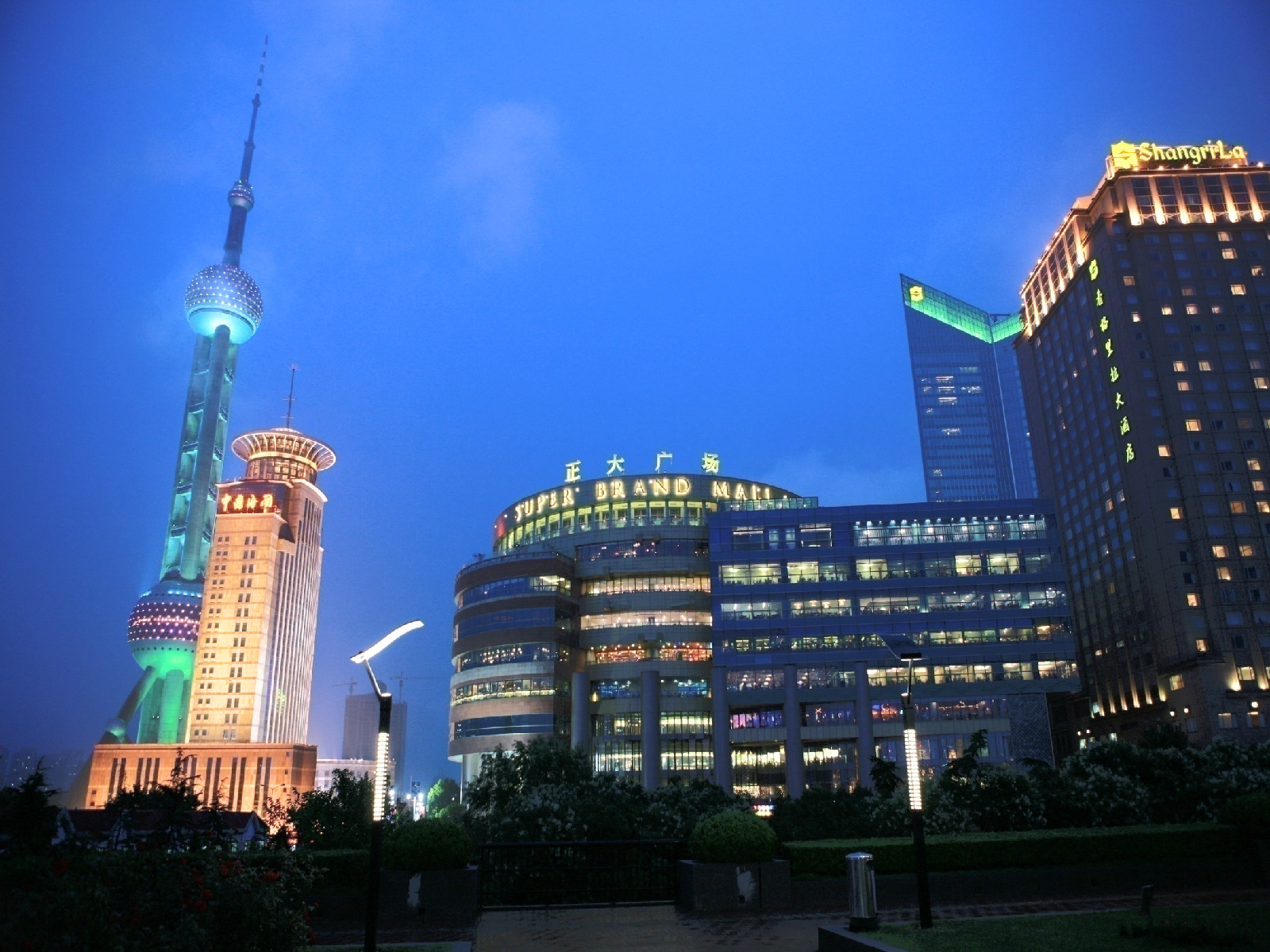 正大廣場夜晚外景 正大廣場夜晚外景