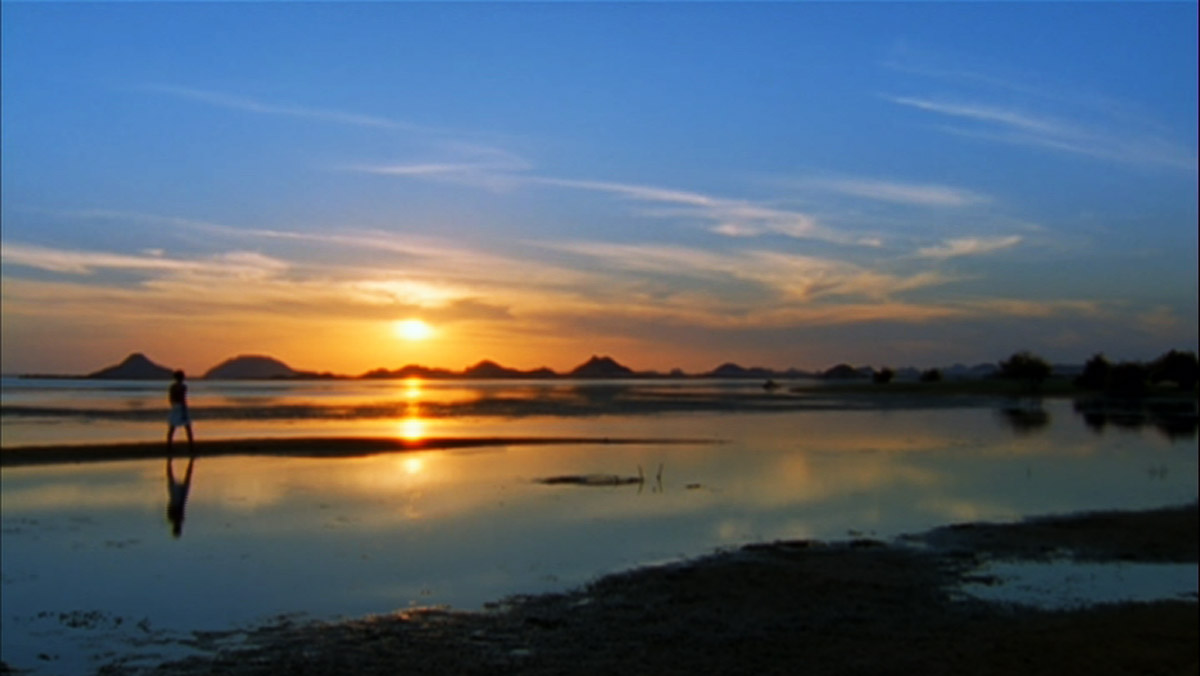 尼羅河(流經非洲東部與北部的河流) 尼羅河(流經非洲東部與北部的河流)