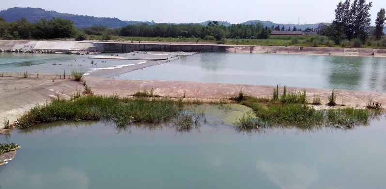 三台縣永和古堰引水口 三台縣永和古堰引水口