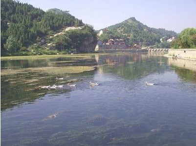小南海石窟 小南海石窟