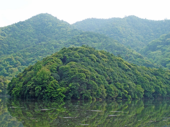 金盆山風景區——龍井湖 金盆山風景區——龍井湖