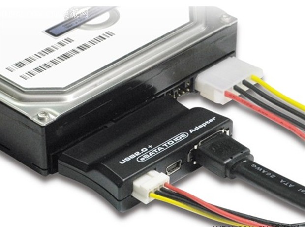 sata→esata/usb 直接將大硬碟外置 sata→esata/usb 直接將大硬碟外置