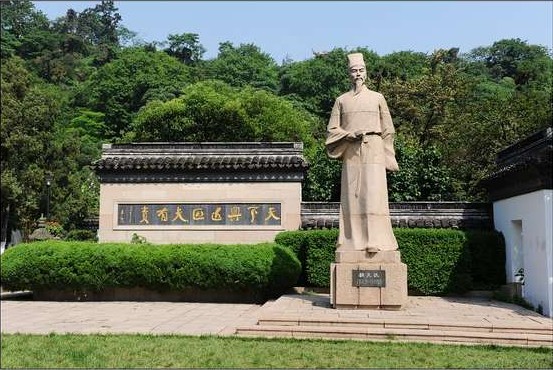 顧炎武雕像 顧炎武雕像