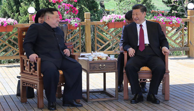 金正恩(朝鮮最高領導人) 金正恩(朝鮮最高領導人)