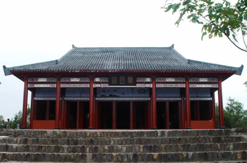蘭台