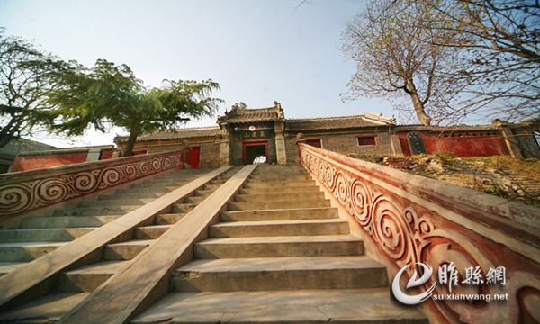 袁家山山門(藝術照) 袁家山山門(藝術照)