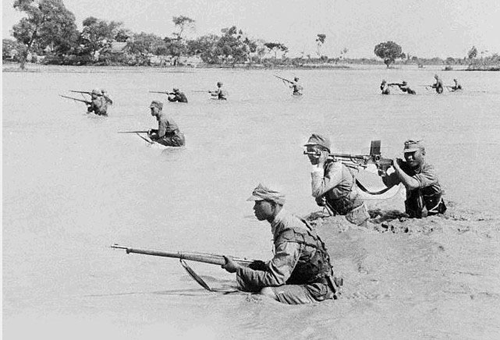 決堤後 尋殲日軍的中國軍隊 決堤後 尋殲日軍的中國軍隊