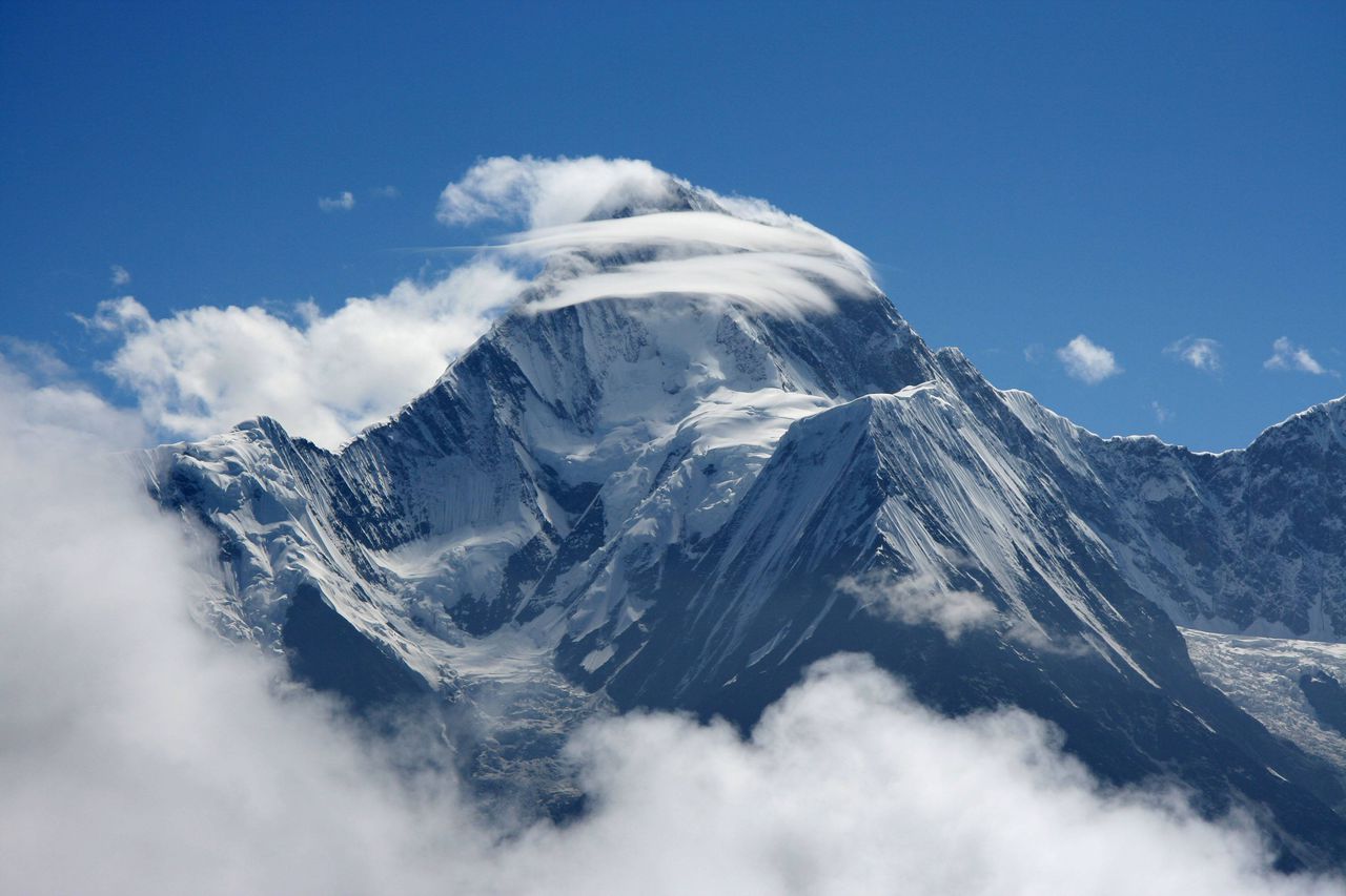 貢嘎山 貢嘎山