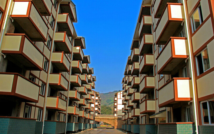 坪溪河新村 坪溪河新村