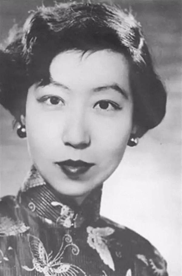 張愛玲像 張愛玲像