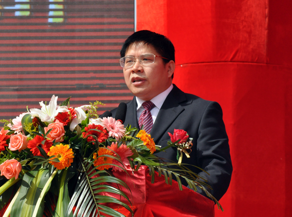 江西科技師範大學校長郭傑忠致詞