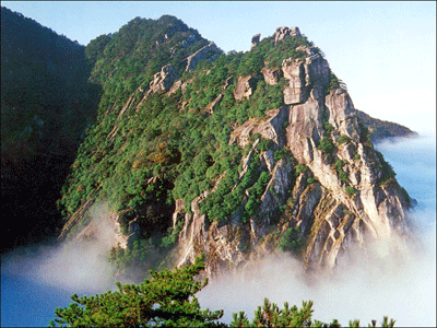 鐵船峰 鐵船峰