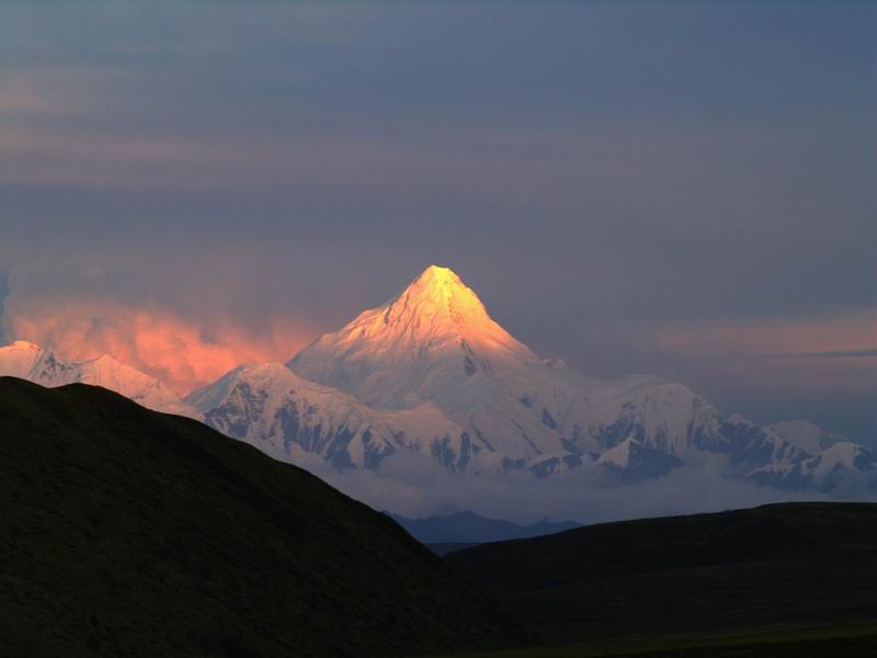 貢嘎山 貢嘎山