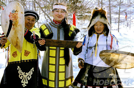 庫頁島上的尼夫赫族居民 庫頁島上的尼夫赫族居民