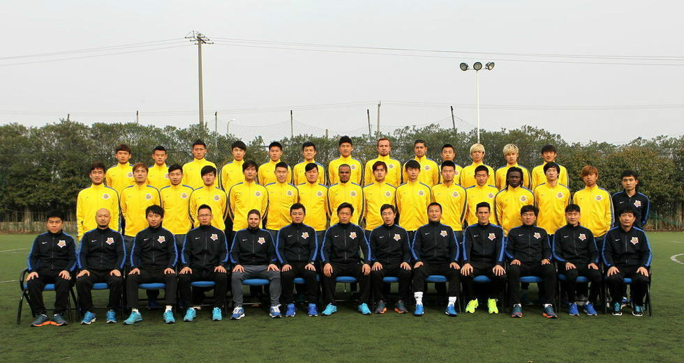 上海申鑫2015賽季全家福 上海申鑫2015賽季全家福