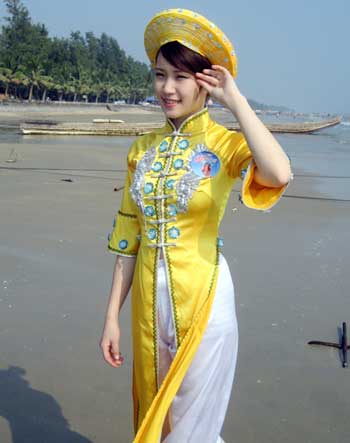 京族女性服飾 京族女性服飾
