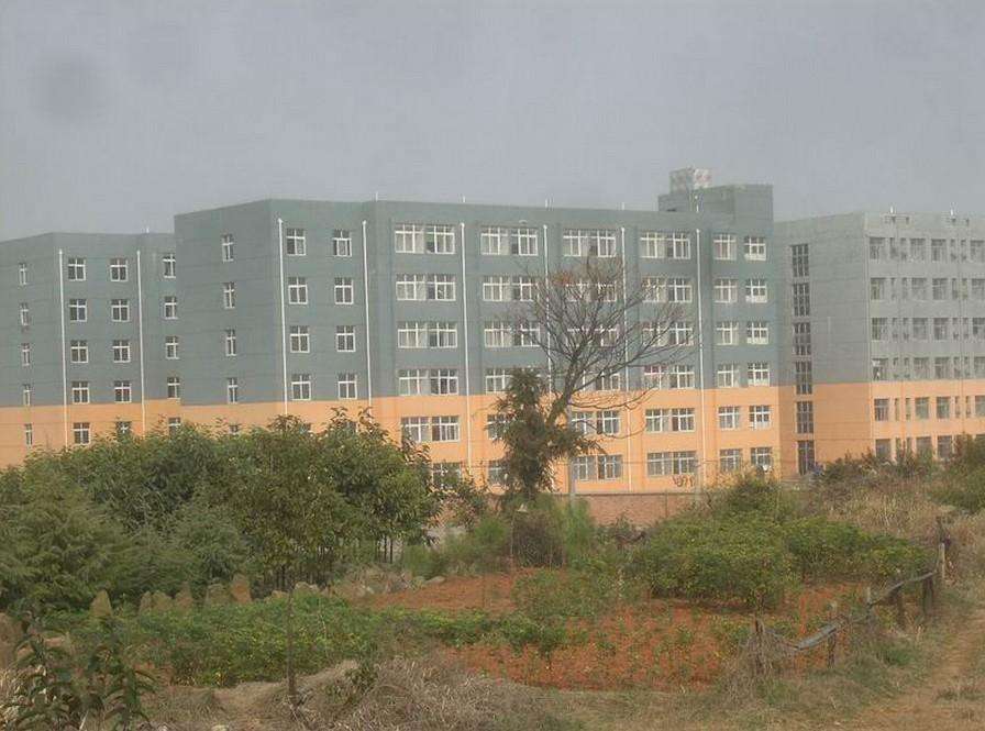 江西青年職業學院校園風景 江西青年職業學院校園風景